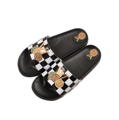 China CUSHIONING New fashion ladies summer designer soft and shiny slippers factory direct sales style sandals for sale