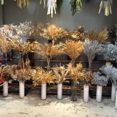 China Convieniently Gold Wedding Flower Arrangement Real Touch Silk Artificial Flowers For Wedding Arch Home Decoration for sale