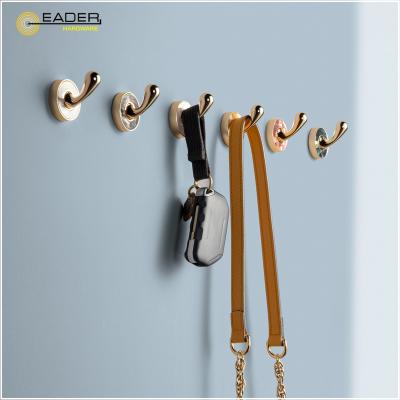 China Nordic natural EADER shell clothes hat clothes hook bedroom entrance viable creative wall hook for sale