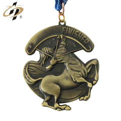 China Custom Zinc Alloy 3d Europe Embossed Antique Gold Finisher Sports Medal for sale