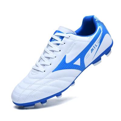 China High Quality Mem Professional Sports Shoe Custom Made Sneakers Soccer Wearable Sports Shoes for sale