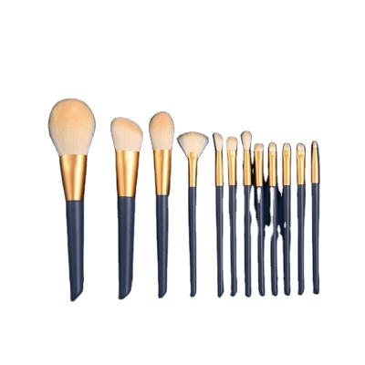 China Angular Blush 12pcs Synthetic Fiber Professional Brush Make Up Brush Set Cosmetic Tools Wooden Hair Customized Hand for sale