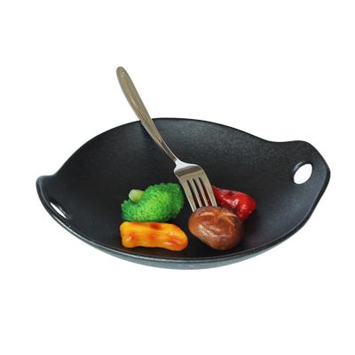 China 2018new Disposable Porous Ceramic Dish With Handle Black Heat Resistant Ceramic Dish for sale