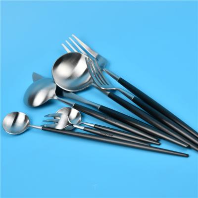 China High quality home use viable Hot-selling black silver spoons table fork knives stainless steel cutlury set for sale