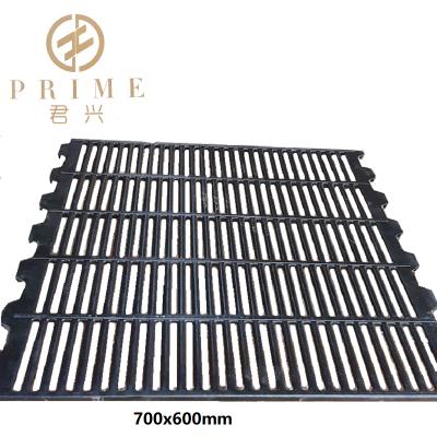 China Farms Hoop Flooring System Sow Floor Cast Floors Sink Tailings Slat Use At Piglets Barn And Pig Farm for sale