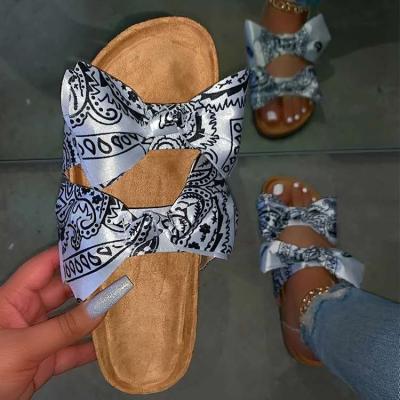 China Fashion trend hotsale style summer clear new slides slippers sandals with bow for women wholesale for sale