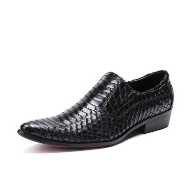 China Print Upper Fashion Trend Snakeskin Men's Casual Oxfords Loafers Slip On Style Block Genuine Leather Heel for sale