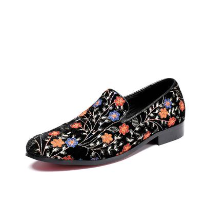 China Fashion Trend Loafer Shoes Toe Flat Loafer Shoes Led by Colorful Floral Embroidery Genuine Leather for Men for sale