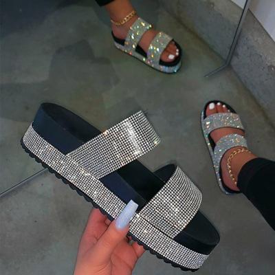 China Durable Women 2021 New Summer Rhinestone Platform Slippers Ladies Casual Plus Size Flat Sandals for sale