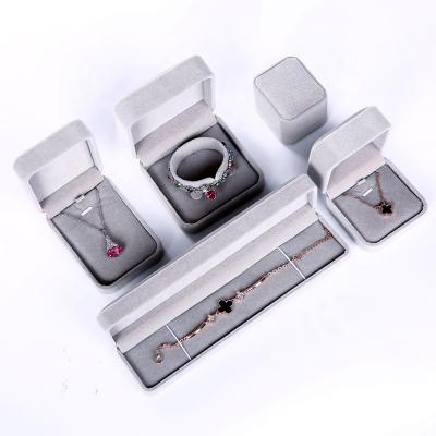 China Luxury gray rose bracelet ring necklace jewelry velvet logo jewelry handmade wholesale gift box packaging for sale