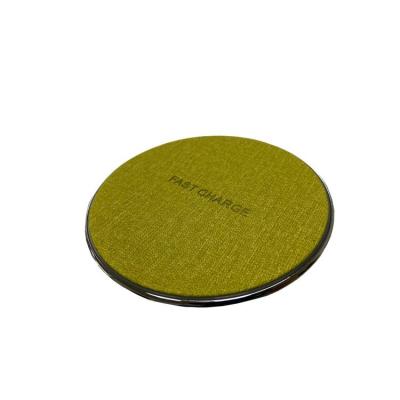 China Good Quality Fast Wireless Charger Mobile Phone Price For Samsung Oppo 15W Mutifunction Charger for sale