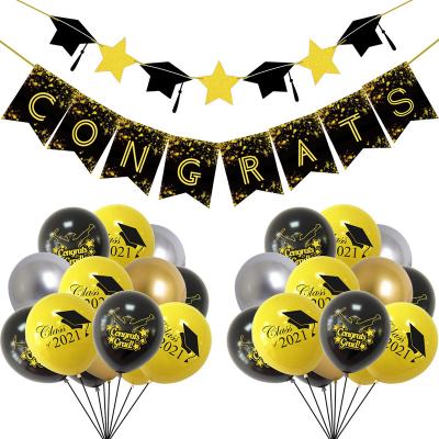 China Handmade Graduation Theme Party Decoration Banner Latex Balloon For Congratulations Party Supplies Set for sale