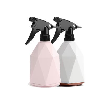 China Mister Hand Press Type Nordic Fine Water Plant Spray Bottle Mist Simplicity RUIPU Empty Sprayer For Salon Cleaning Gardening 600ML Capacity for sale