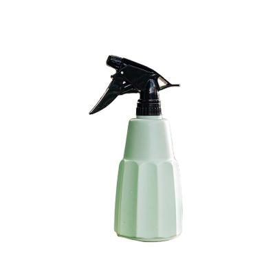 China Nordic Modern Simplicity RUIPU 500ml Gardening Watering Can Spray Color Garden Plastic Trigger Sprayer for sale