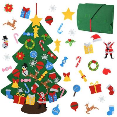 China Practical Felt Decoration Furniture Decoration Kit Children DIY Christmas Tree Hanging Decorations for sale