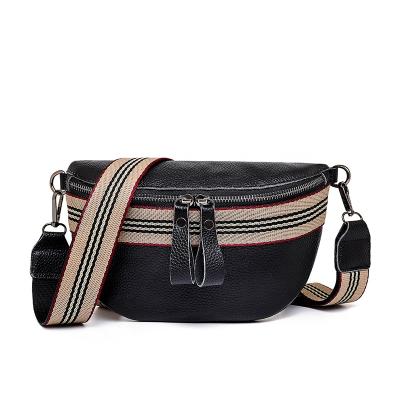 China 2021 New Fashion Fashion Waist Bag Motorcycle Handbag Luxury Black Genuine Cowhide Genuine Leather Waist Bag Women's Handbag Saddle Bag for sale