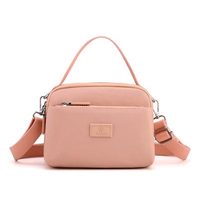 China The casual bag factory sells a variety of popular and fashionable ladies shoulder bags, mini diagonal handbags, which are widely used for sale