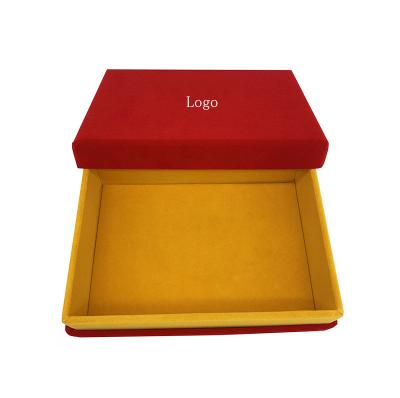 China Handmade Wholesale Red Velvet Gift Box With Lid for sale