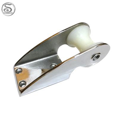 China 316 Stainless Steel Boat Hardware Accessories 316 Stainless Steel Boat Bow Anchor Rubber Roller For Marine Yacht for sale