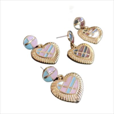 China NEW 2022 TRENDY Gold plated alloy Epoxy heart-shaped geometric dangling EARRINGS CUTE earrings women for sale