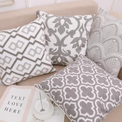 China PORTABLE Minimalist Nordic Knit Embroidered Luxury Cushion Covers Geometric Pattern for sale