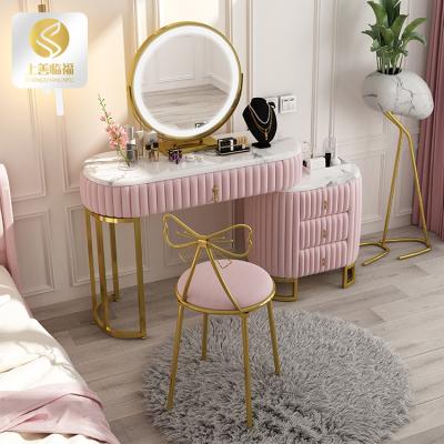 China Custom High Quality Classic Style Metal Dressing Tables Pink Wooden Mirror and Chair Set for Finnish Girl Pine Bedroom Dressing Set for sale