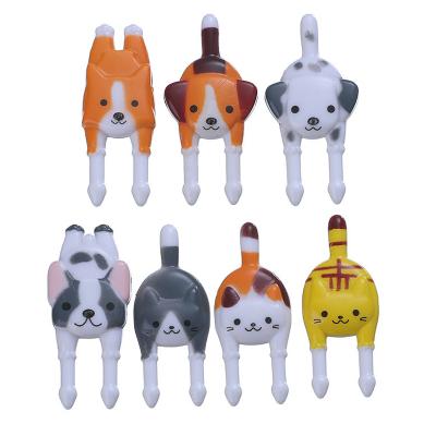 China Disposable Plastic Animal Shape Kids Food Fruit Picks Dog And Cat Food Picks 1pack=7pcs for sale