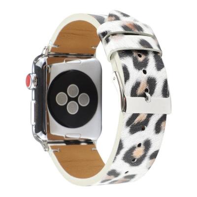 China Customized Link Dye Leather Leopard Printed Smart Leather Strap Watch Band Strap For Apple iwatch Se 6 for sale