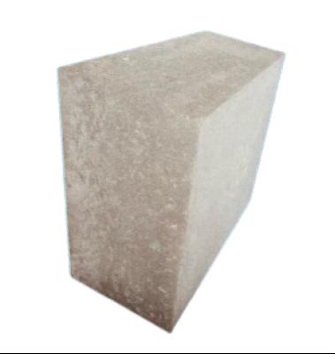 China Silicon Corundum Brick 62%-67% Al203 Wear Resistant Brick White for sale