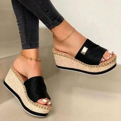 China 2022 fashion trend summer hot sale shoes plus 43 size female women's slides slippers wedges platform sandals flat casual shoes for women for sale