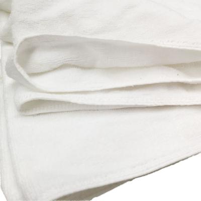 China Have Soft Strong Oil and Water Absorbency High Water Absorbency Industrial Wiping Cotton Rags Used White Bath Towel for sale