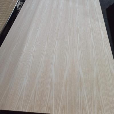 China Modern Hot Laminated Sublimation Fancy Natural Wood Grain Synchronized MDF for sale