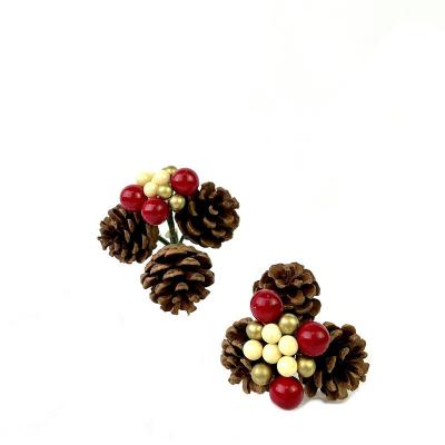 China Decoration Factory Direct Christmas Berries Pick Frosty Holly Pine Cone Picks Stem Christmas Decorations for sale