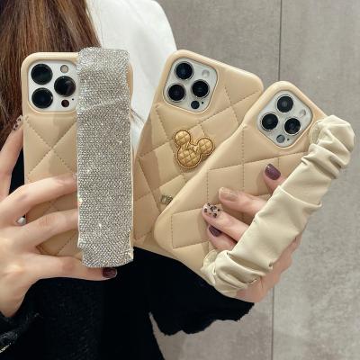 China Luxury Designer Mobile Cell Phone Case Cover Shockproof Mobil Strap Phone Case For 11promax 12promax For Iphonex Xr X Leather Case for sale