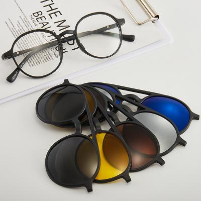 China Fashion Sunglasses Custom 5 In 1 Metal Frame Glasses With Clip On Lens Magnetic Driving Sunglasses for sale