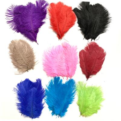 China Wholesale Purple Decorations Feather Decoration Ostrich Feather 20-25cm Wedding Performance for sale