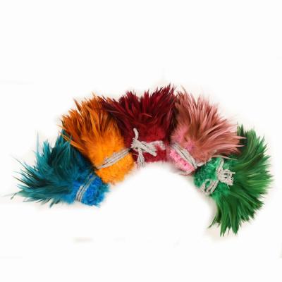 China High Quality Chicken Rooster Schlappen Part Bleached And Dyed Feather Stringed for sale