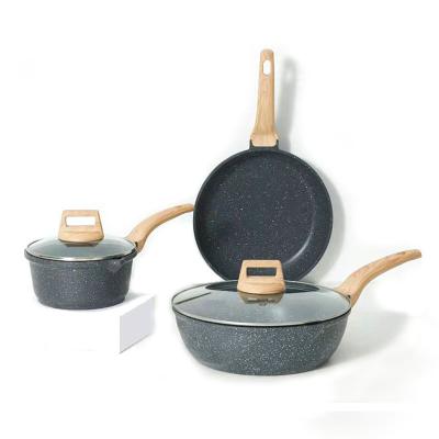 China Sustainable high quality kitchen accessories non stick cookware sets cooking pot for sale