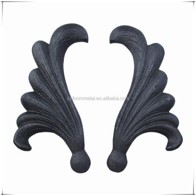 China Decorative Decoration Wrought Iron Flowers , Wrought Iron Fitting For Fence for sale