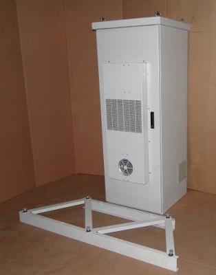 China Tower Mounted Outdoor Telecom Cabinet, With Heat Exchanger, IP55, 39U, On 45m Tower for sale