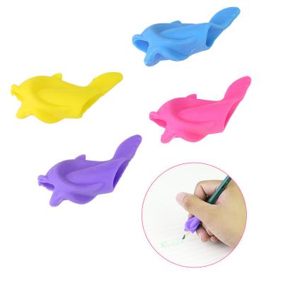 China 100% Eco-Friendly Pencil Holder Grip Kids Writing Aid Correction Tool Pen Postures Foam Child Pencil Soft Grip For Children Pen Grip for sale