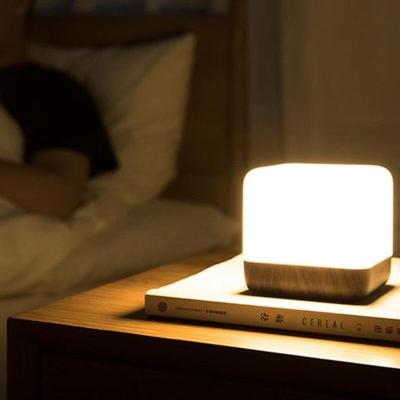 China 2020 Hot Sale Luxury Small Cube Imagination Timing LED Table Light Night Lamp Baby with USB Charging Kids Hotel Bedroom Home Decoration for sale