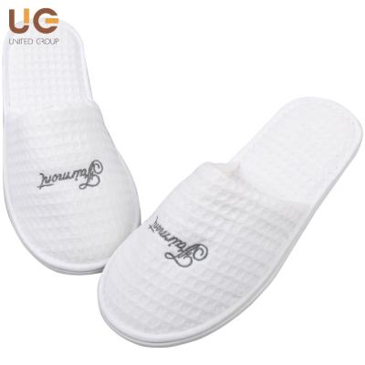 China Fashion\large supply high quality comfortable\durable most popular white standard size hotel waffle slippers for guest for sale