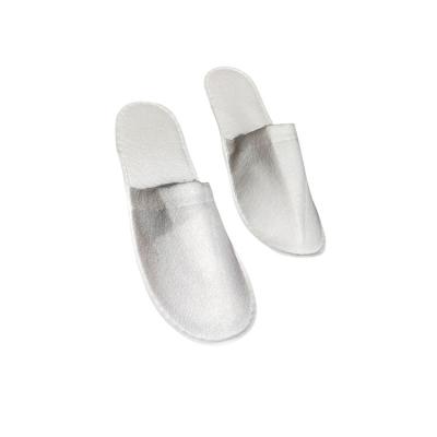 China Thin White Lightweight Slippers Made in China Hotel Room Supplies Disposable Hotel Slipper for Men and Women for sale