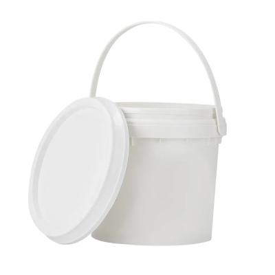 China HDPE 20 Litre Plastic Paint Bucket Square 20L Customized Stick Label for sale