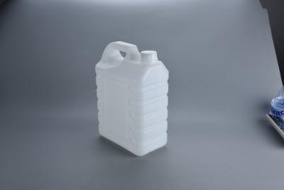 China 6L Customized Plastic Jerry Can Spot Order Or Process Options Available for sale