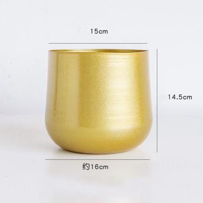 China Wholesale high quality minimalist home flowerpot gold metal gardening flower pots stand for sale