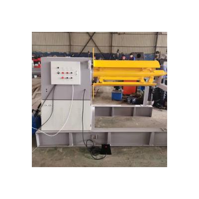 Cina Standard 5T Hydraulic Decoiler Machine For Building Material Shops in vendita