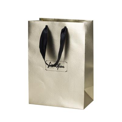 China Low Price Customized Handmade Embossing Paper Luxury Shopping Bag For Gift for sale