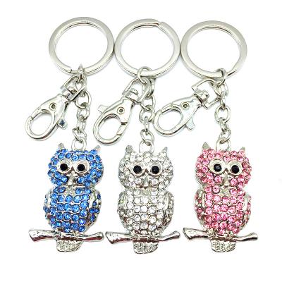 China Crystal Zinc Alloy Owl Keys Car Keepsake Gift Graduation Metal Key Chain Custom Wholesale Cute Rhinestone Pendant for Keyring for sale